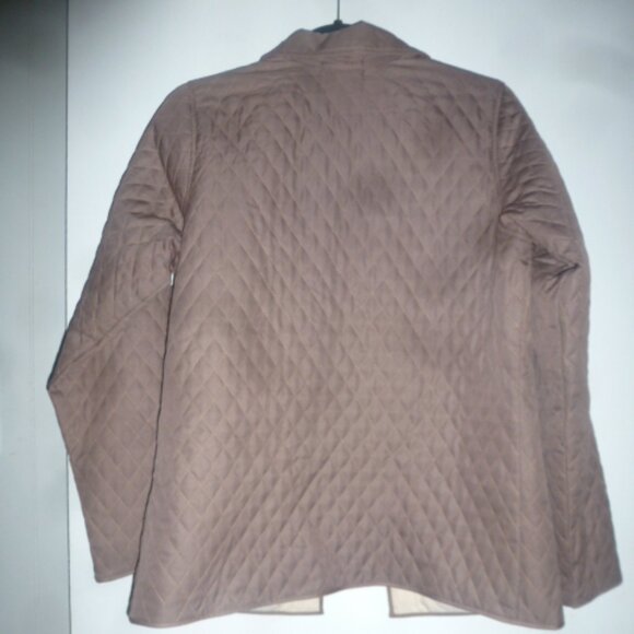 Gear for Sports Lightweight Quilted Jacket – Women’s Small (Mocha / Light Brown) - Picture 5 of 14